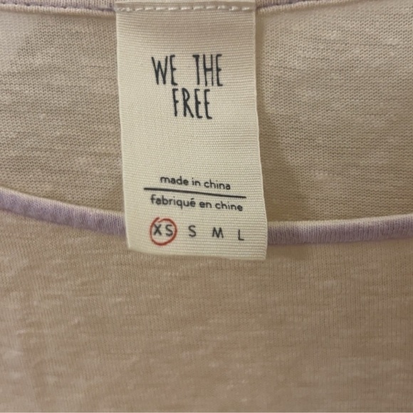 X SMALL We the Free Pluto t-shirt cream asymmetrical linen - Picture 11 of 11